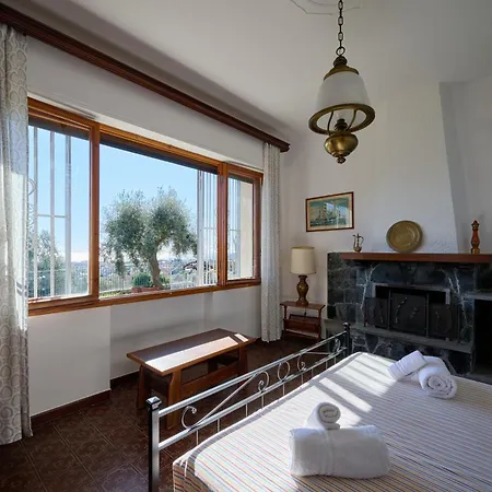 Camilla Giardino * Diano Castello