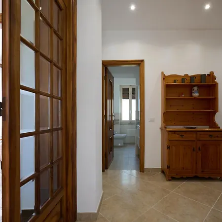 Camilla Giardino Apartman *