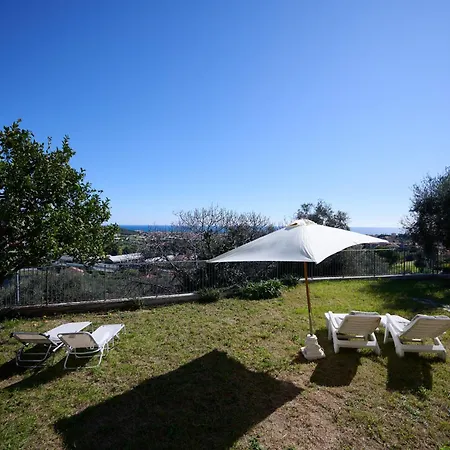 Camilla Giardino Apartment Diano Castello