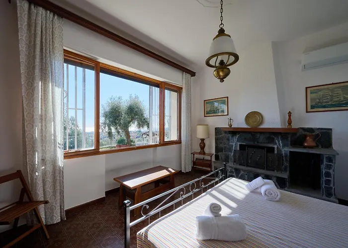 Camilla Giardino * 디아노 카스텔로